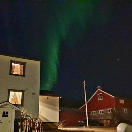 Traditional Farm House Located Close To Fjord Lyngseidet Екстер'єр фото